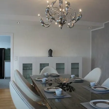 Designer In * Geilenkirchen